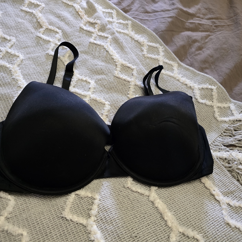 PINK Victoria's Secret Black Bra